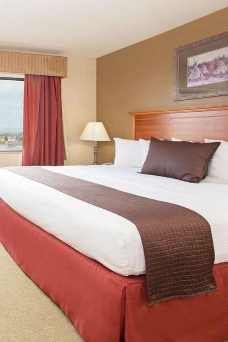 Hotel AmericInn by Wyndham Laramie Near University of Wyoming photo 1