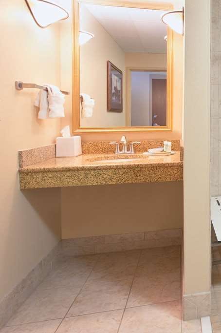 Hotel AmericInn by Wyndham Laramie Near University of Wyoming photo 4