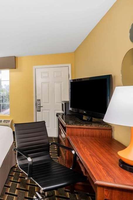 Hotel Howard Johnson Dalton photo 3