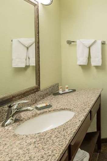 Hotel La Quinta Inn & Suites by Wyndham Las Vegas Airport South photo 5