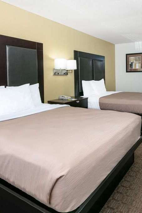 Hotel Days Inn by Wyndham Granbury photo 3