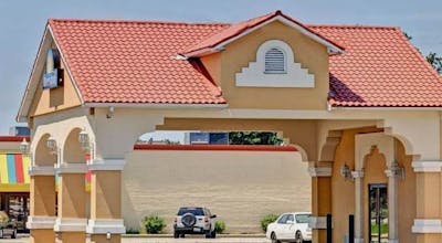 Days Inn by Wyndham Louisville Airport Fair and Expo Center