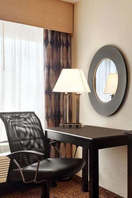 Hotel Super 8 by Wyndham Des Moines photo 4