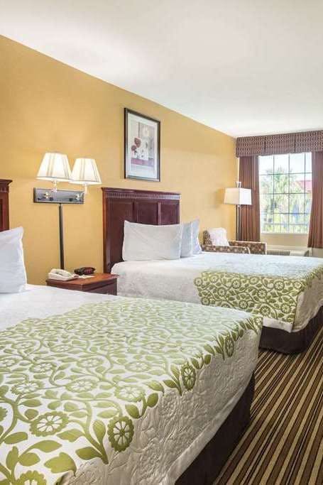 Hotel Days Inn by Wyndham Leesville photo 2
