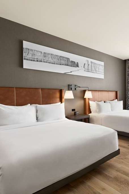 Hotel Origin Red Rocks, a Wyndham Hotel photo 2