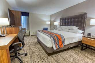 Hotel Drury Inn and Suites St Louis Collinsville photo 2
