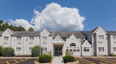 Microtel Inn & Suites by Wyndham Sunbury/Columbus North