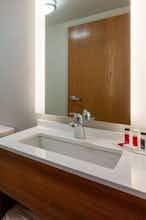 Hotel Microtel Inn & Suites by Wyndham Sunbury/Columbus North photo 4