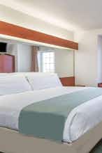 Hotel Microtel Inn & Suites by Wyndham Marianna photo 1