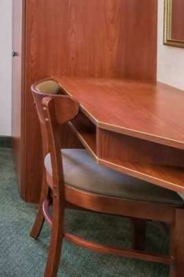 Hotel Microtel Inn & Suites by Wyndham Marianna photo 3