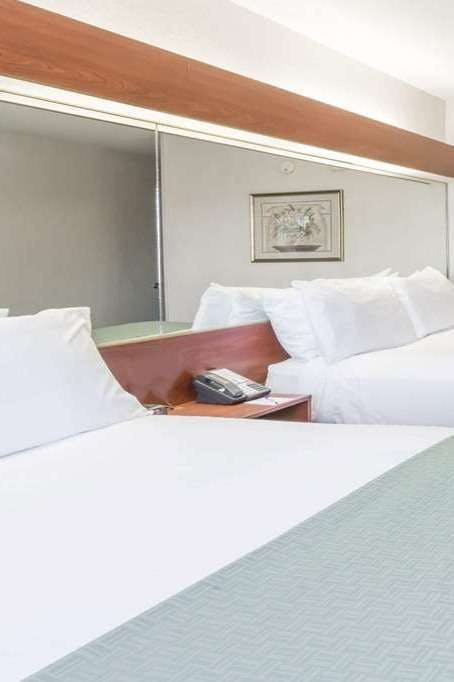 Hotel Microtel Inn & Suites by Wyndham Marianna photo 2