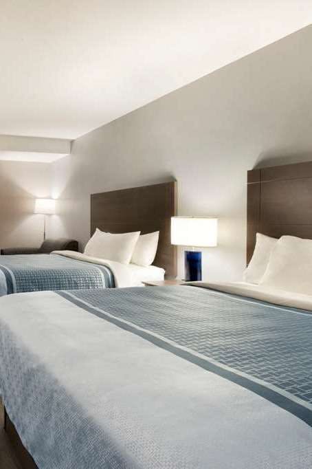 Hotel Travelodge Hotel Saskatoon photo 2