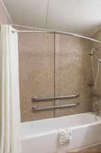 Hotel Days Inn by Wyndham Chattanooga Lookout Mountain West photo 4