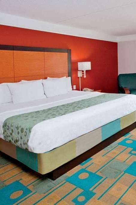 Hotel La Quinta Inn Ste Winston Salm photo 2