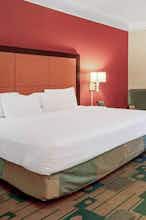 Hotel La Quinta Inn Ste Winston Salm photo 1