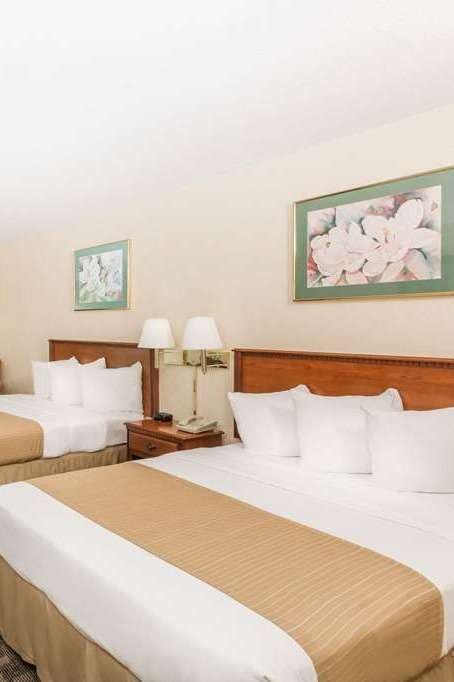 Hotel Days Inn by Wyndham Grand Island I-80 photo 2