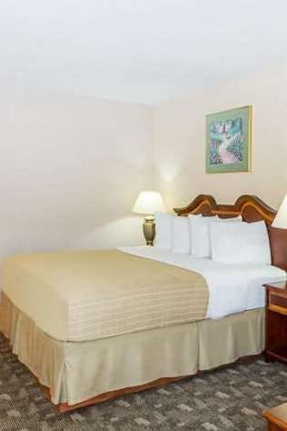 Hotel Days Inn by Wyndham Grand Island I-80 photo 1