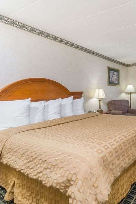 Hotel Days Inn Columbus E Airport photo 1