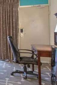 Hotel Howard Johnson by Wyndham Albany photo 3