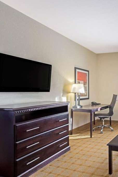 Hotel La Quinta Inn & Suites by Wyndham Mobile Satsuma / Saraland photo 3