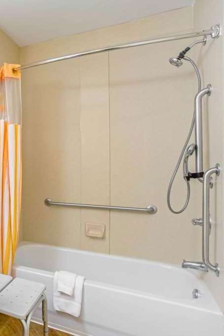 Hotel La Quinta Inn & Suites by Wyndham Mobile Satsuma / Saraland photo 5