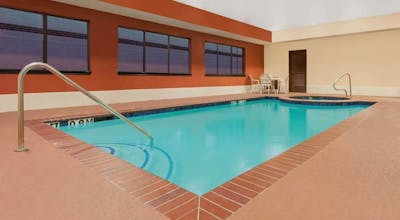 Days Inn by Wyndham Kemah