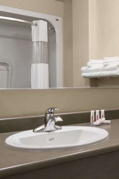 Hotel Days Inn Thunder Bay North photo 4