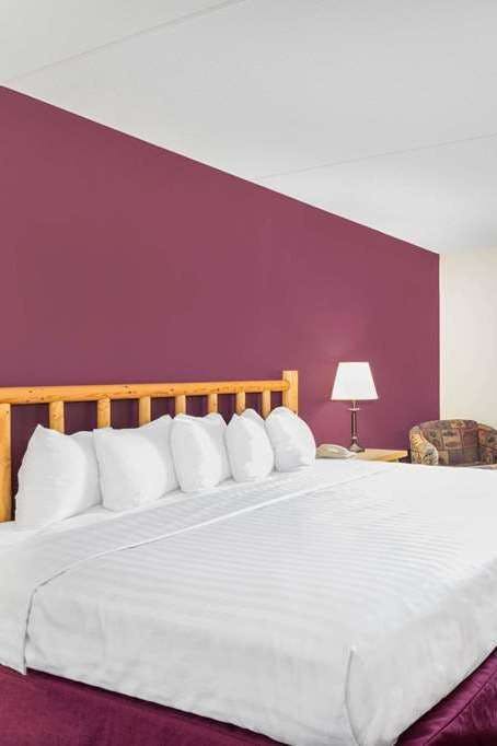 Hotel AmericInn WI Dells photo 1