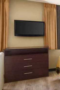 Hotel Super 8 by Wyndham Ankeny/Des Moines Area photo 4