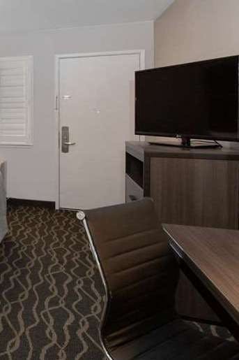 Hotel Days Inn by Wyndham Ukiah photo 3