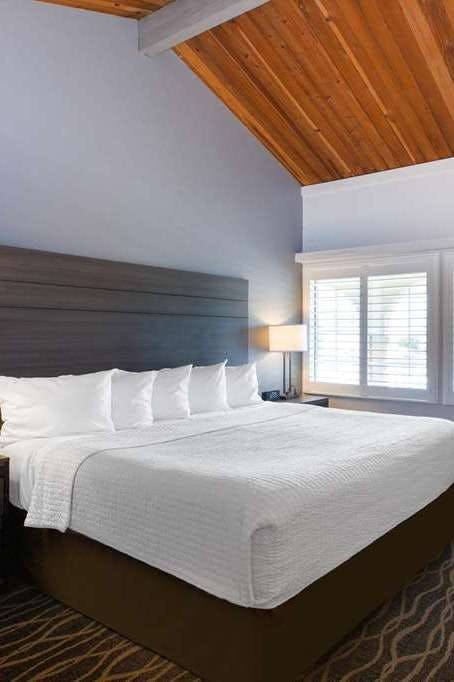 Hotel Days Inn by Wyndham Ukiah photo 1