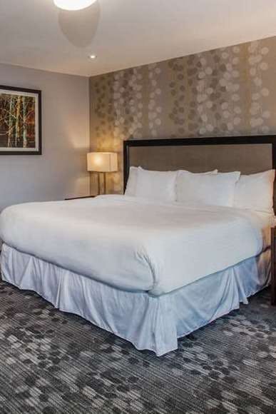 Hotel Ramada Jacksons Point photo 1