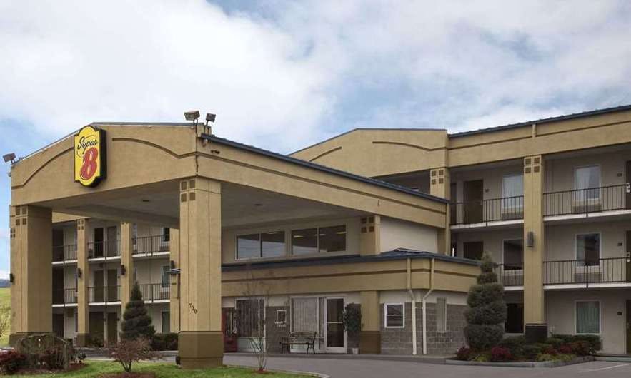 Super 8 by Wyndham Kingsport