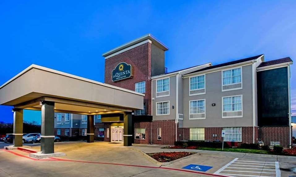 La Quinta Inn & Suites by Wyndham Dallas Mesquite