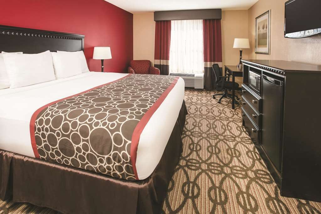 Hotel La Quinta Inn & Suites by Wyndham Dallas Mesquite photo 3
