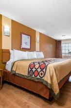 Hotel Super 8 by Wyndham Waco/Mall area TX photo 1