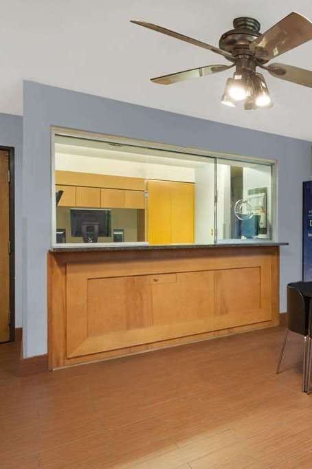 Hotel Super 8 Havre De Grace MD photo 4