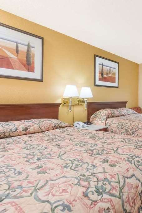 Hotel Super 8 La Vale Cumberland Ar photo 2