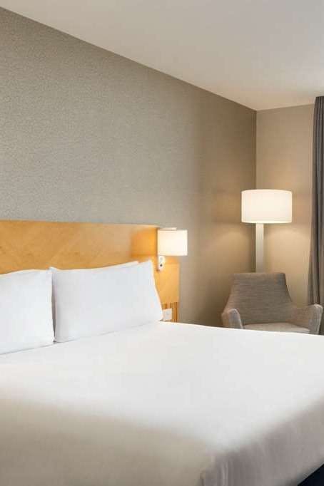 Hotel Ramada Hotel & Suites by Wyndham Coventry photo 1