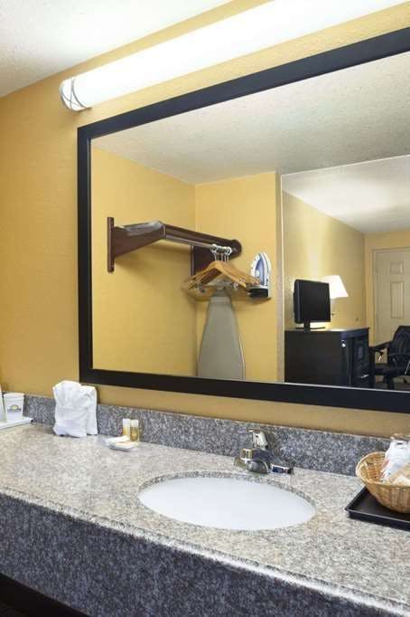 Hotel Days Inn Conway photo 4