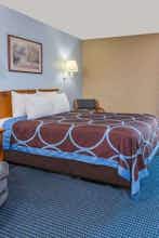 Hotel Super 8 by Wyndham O'Fallon MO/St. Louis Area photo 1
