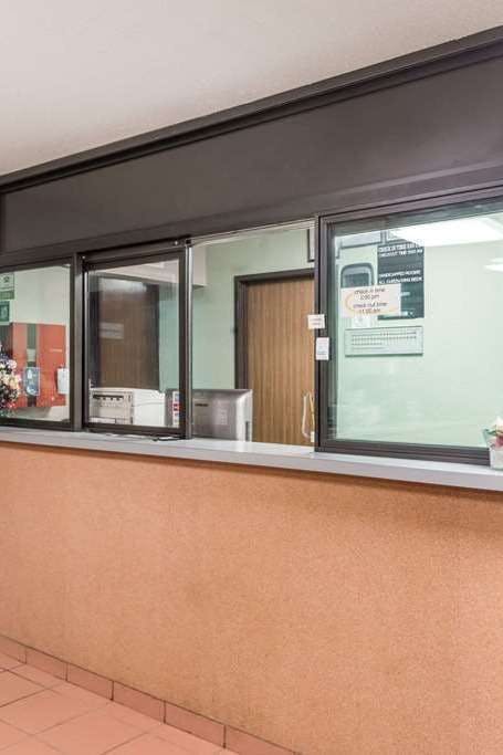 Hotel Super 8 by Wyndham O'Fallon MO/St. Louis Area photo 5