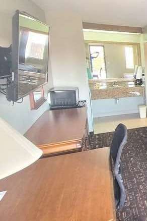 Hotel Super 8 McGehee photo 3