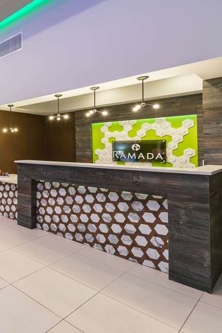 Hotel Ramada by Wyndham El Paso photo 5