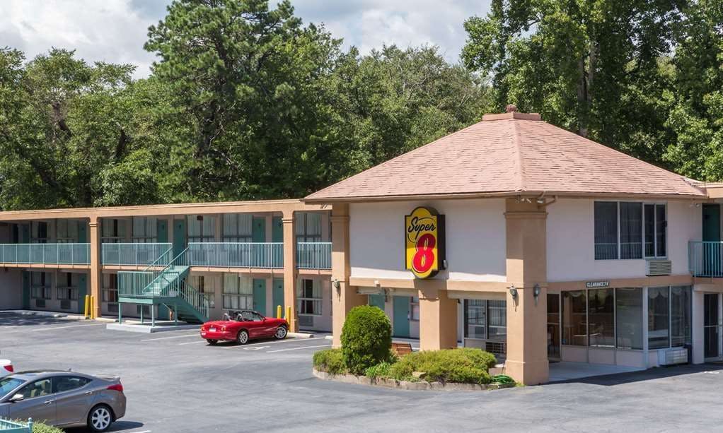 Super 8 by Wyndham Black Mountain