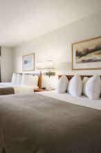 Hotel Super 8 Slave Lake AB photo 2