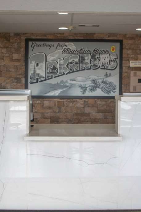 Hotel Super 8 by Wyndham Mountain Home photo 4