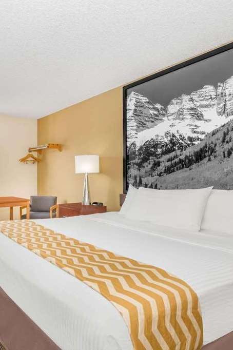 Hotel Travelodge by Wyndham Loveland/Fort Collins Area photo 1