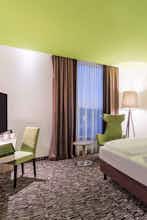 Hotel Park Inn by Radisson Neumarkt photo 3