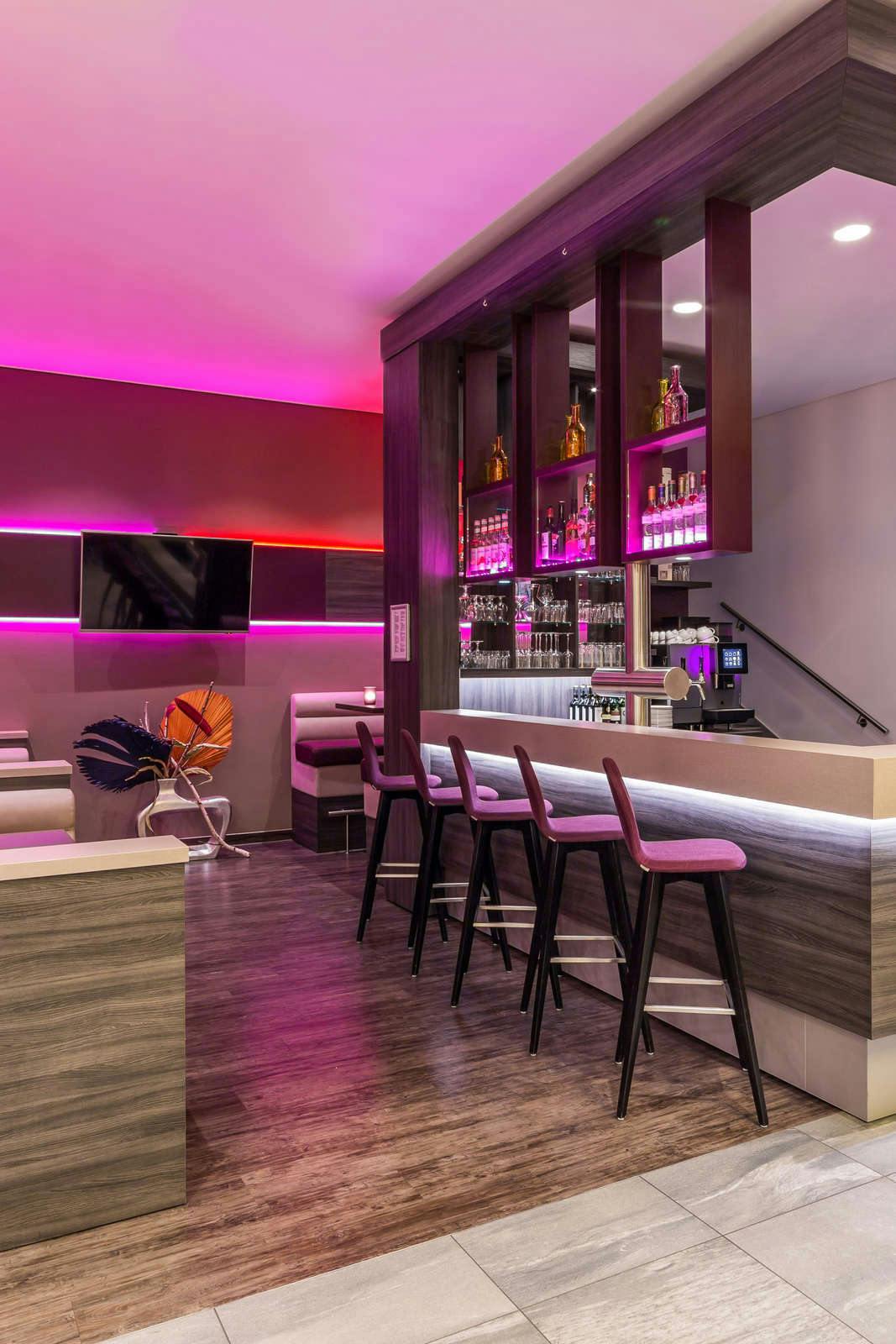 Hotel Park Inn by Radisson Neumarkt photo 1